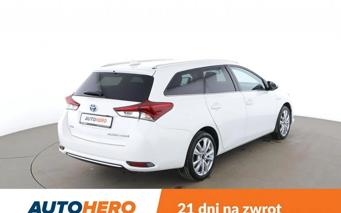 Toyota Auris cena 57200 przebieg: 164281, rok produkcji 2015 z Szczucin małe 352